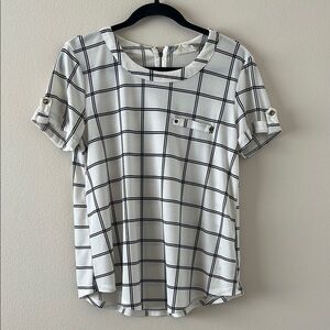 Stylish Black and White Checkered Women's Top